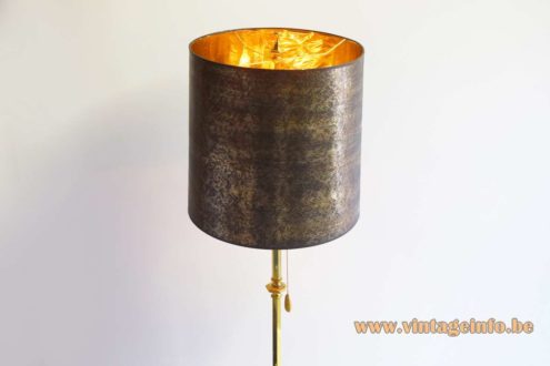 1970s Classic Brass Floor Lamp 8