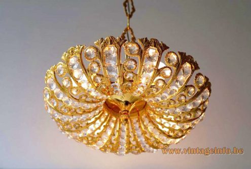 Palwa Brass And Crystal Glass Chandelier 1
