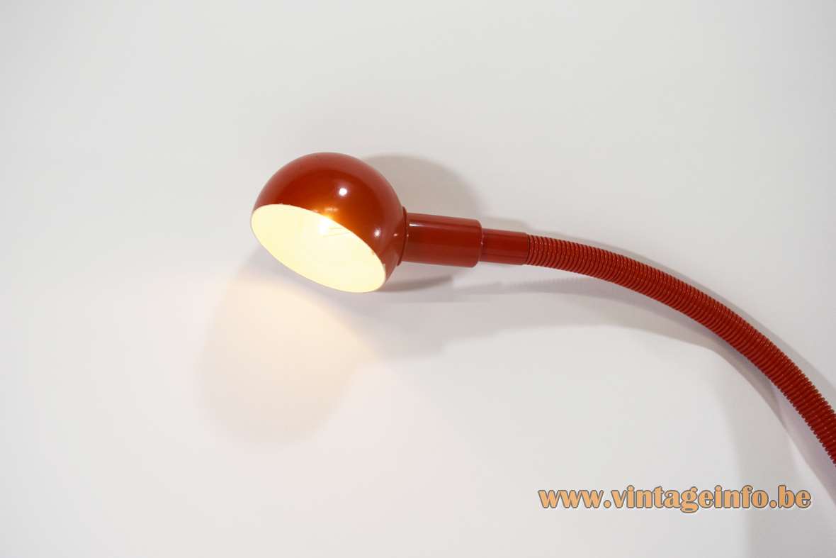 Valenti Hebi clamp lamp 1969 design: Isao Hosoe red flexible tube gooseneck black plastic clamp 1970s