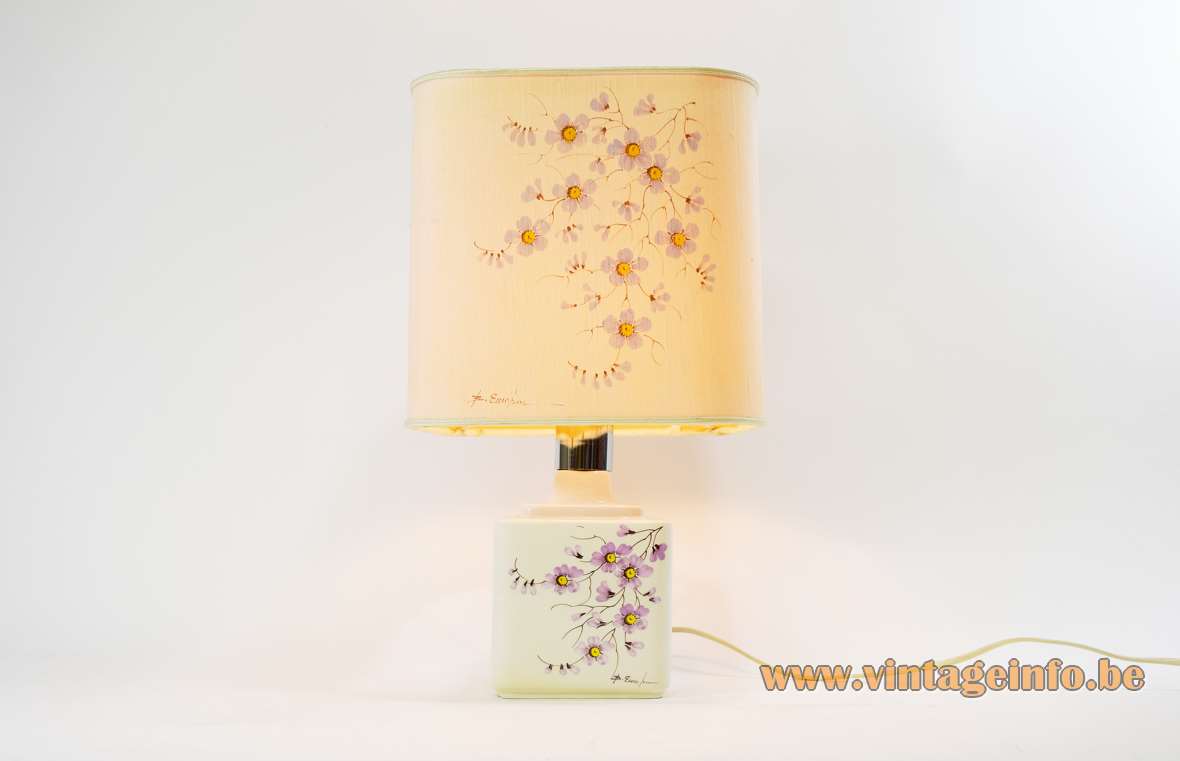 Square 1980s flowers table lamp white enamelled ceramics pink purple aster square fabric lampshade Italy 