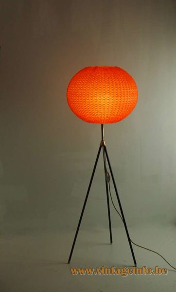 Aro Leuchte Tripod Globe Floor Lamp 9