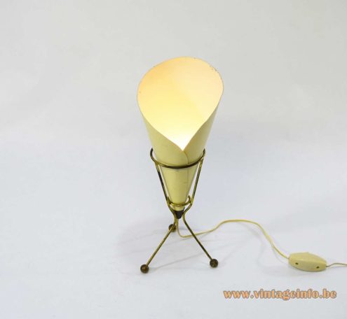 Calla Table Lamp 2