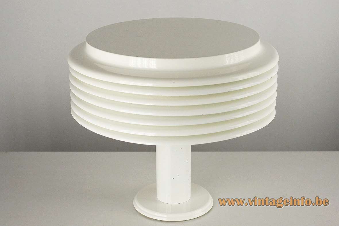 Kazuo Motozawa Saturno table lamp white round metal mushroom slats design Staff Leuchten Germany 1970s