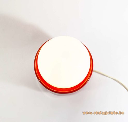 1960s Round Red Porcelain Table Lamp 7