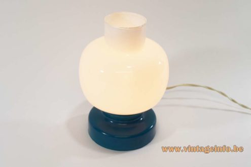 1960s Turquoise Opal Glass Table Lamp 4