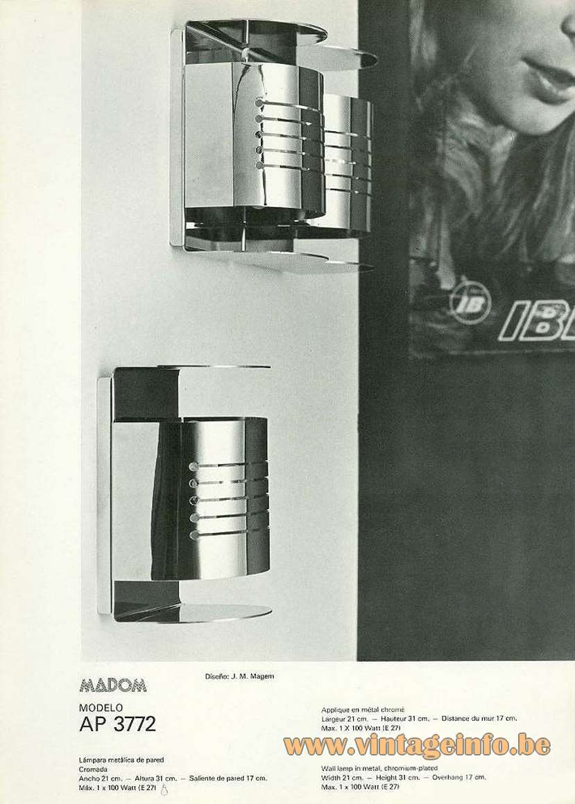 Magem 1970s Chrome Wall Lamp AP 3772 - 1970s Catalogue Picture