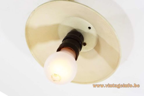 Arnold Wiigs Fabrikker Flush Mount 8