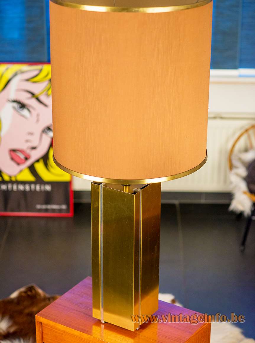 Big square 1970s Sciolari table lamp design: Gaetano Sciolari chrome rods round fabric lampshade Italy MCM