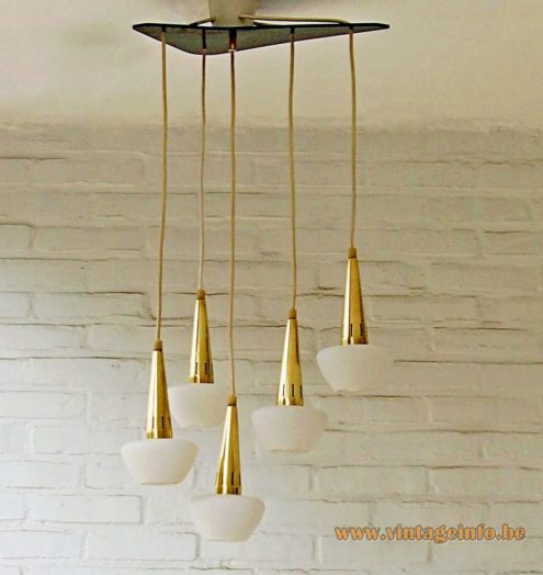 1960s Cascading Chandelier 1