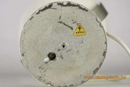 ANVIA 1980s Globe Table Lamp 5