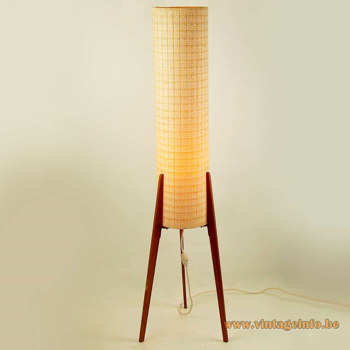 Leclaire & Schäfer rocket floor lamp pine wood tripod legs fabric tubular lampshade 1960s Germany E27 socket