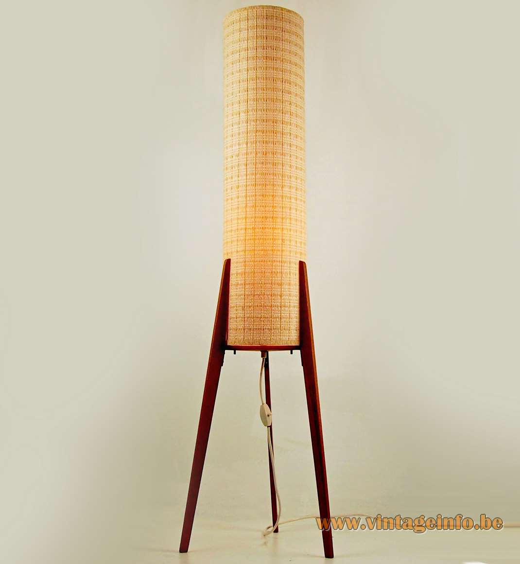 Leclaire & Schäfer rocket floor lamp pine wood tripod legs fabric tubular lampshade 1960s Germany E27 socket