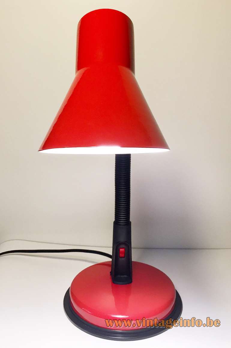 Veneta Lumi 1990s desk lamp red round base conical lampshade black tube gooseneck E27 socket Italy
