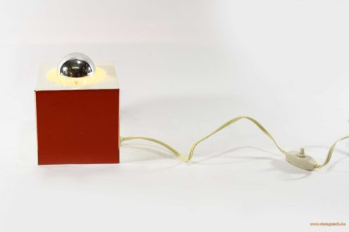 Sixties Cube Table Lamp 1