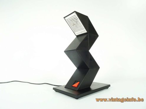 Zig Zag Desk Lamp 6