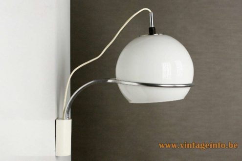1960s Tramo Globe Wall Lamp 7