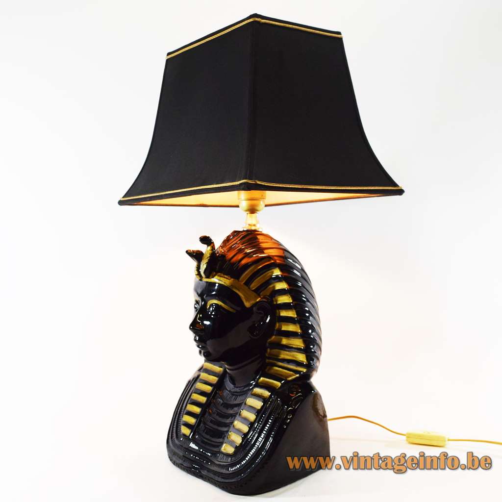 1970s Tutankhamun table lamp pharaoh black & gilded porcelain pagoda lampshade 1980s Hollywood Regency Italy