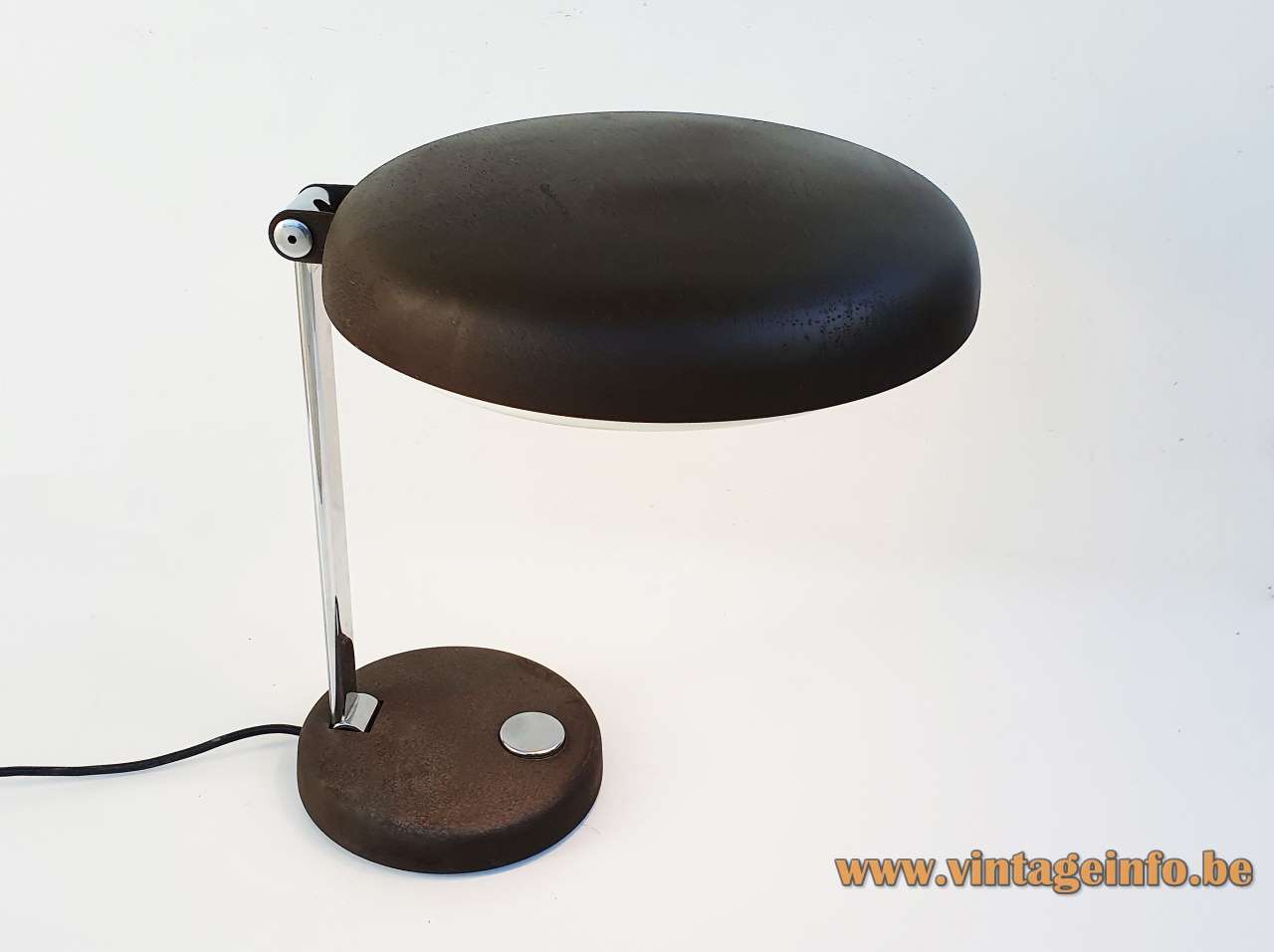 Hillebrand UFO desk lamp design: Heinz Pfaender black base & lampshade chrome slat 1970s Germany E27 sockets
