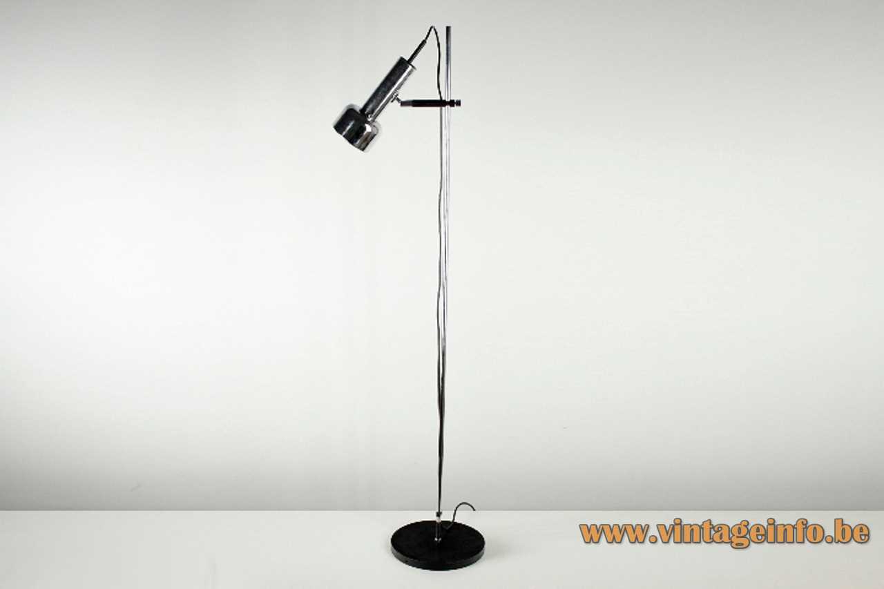 Staff chrome floor lamp long rod elongated lampshade black round base Germany 1970s E27 light socket