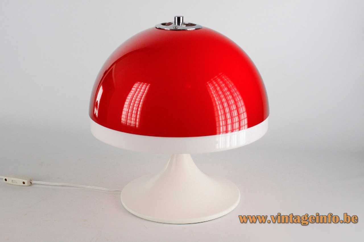Tramo mushroom table lamp design: Joan Antoni Blanc round base red & white acrylic lampshade 1960s Spain