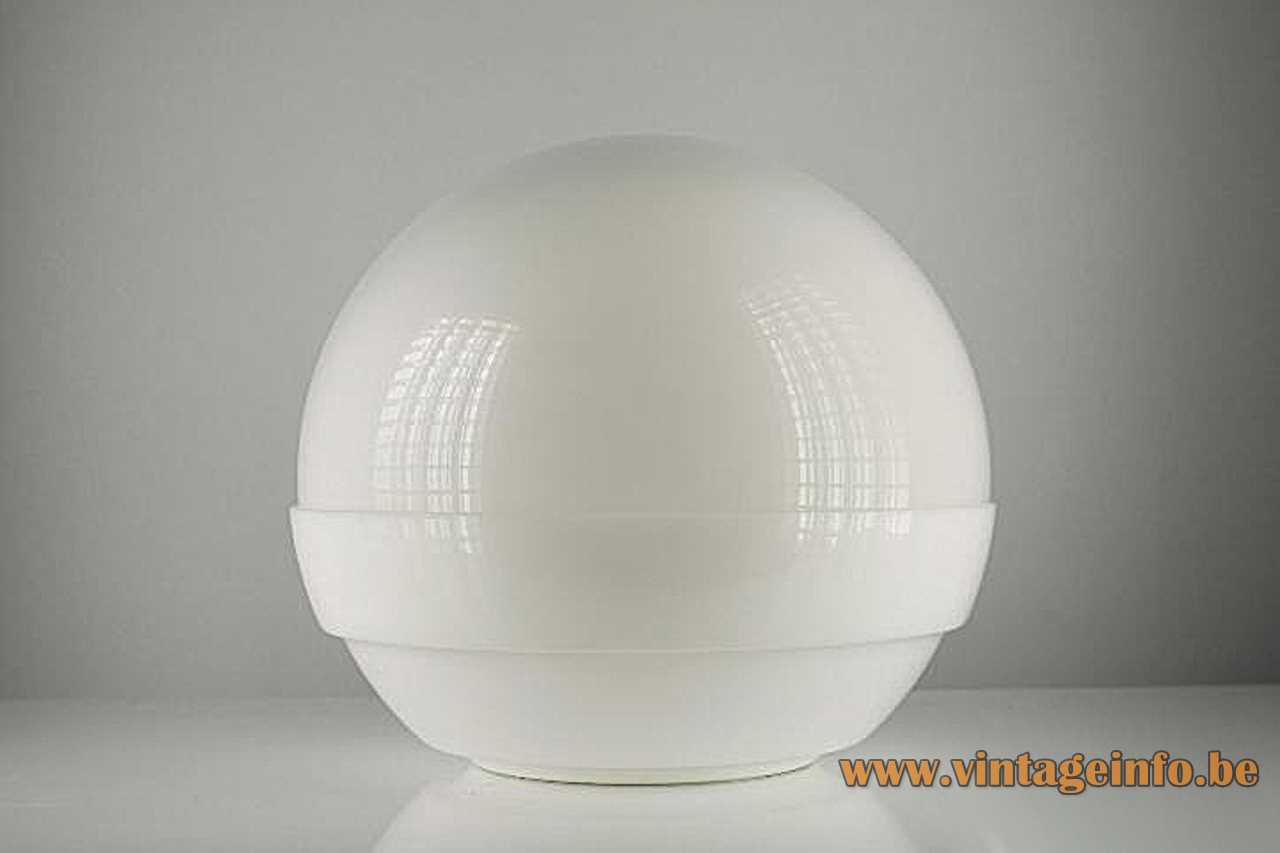 André Ricard Metalarte globe table lamp 1971 design white acrylic globe lampshade 1970s Spain E27 socket
