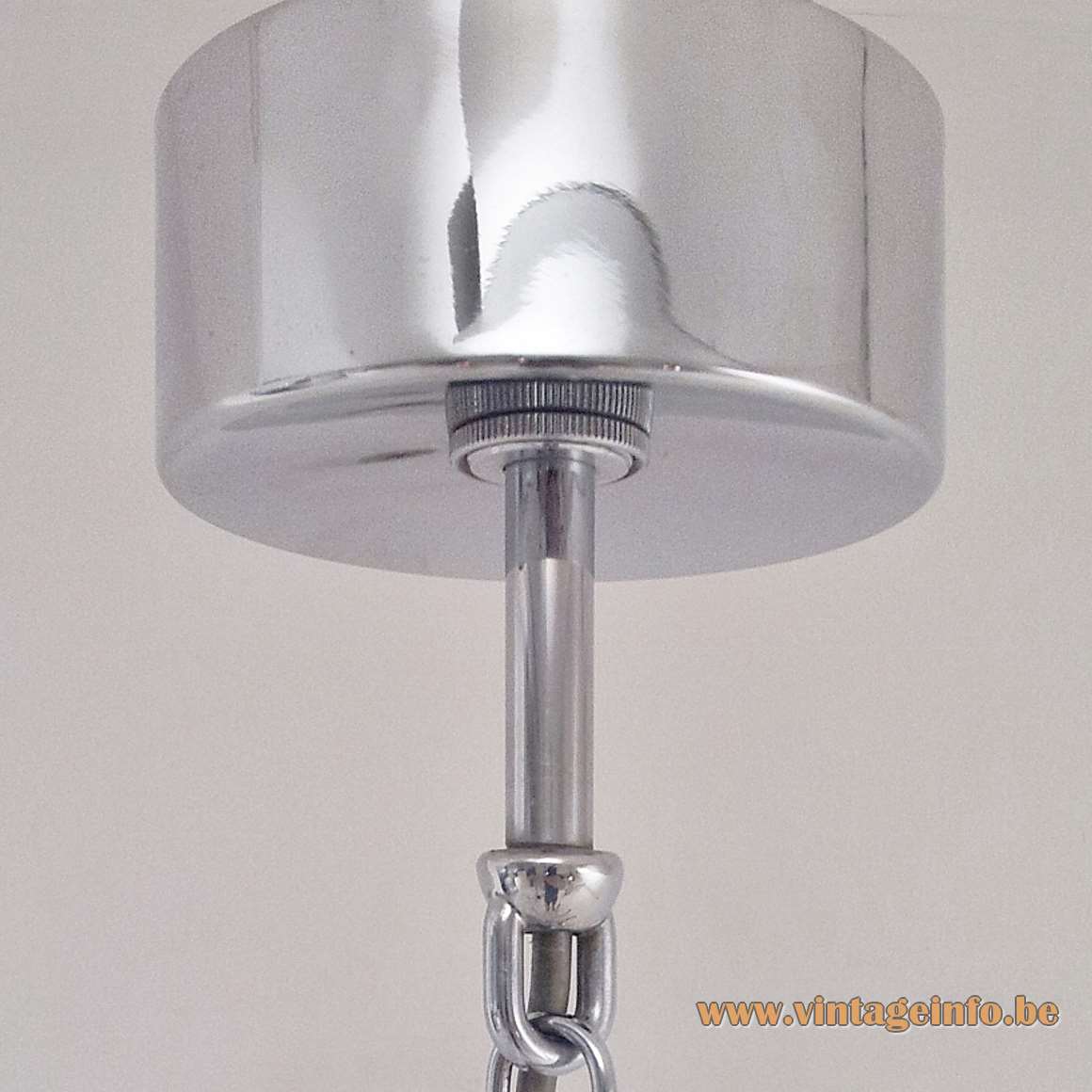 1970s model of the canopy for the Sciolari chandeliers round chrome metal