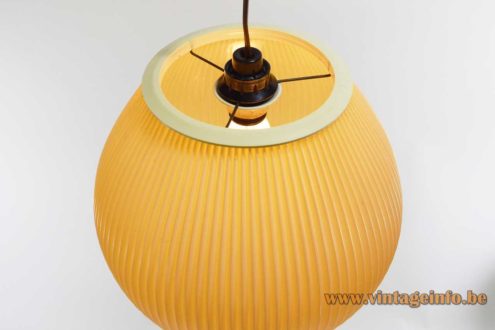 Hoyrup Pearlshade Style Pendant Lamp 4