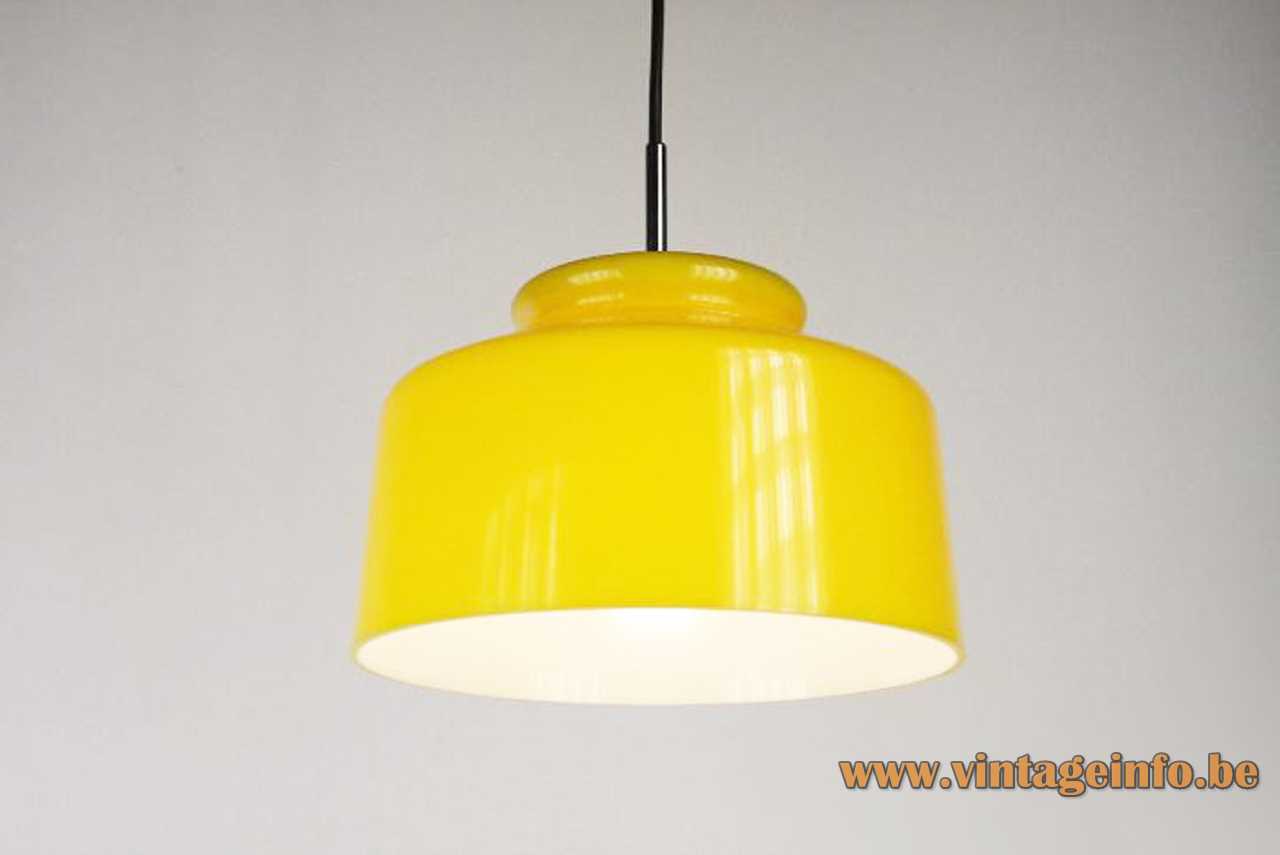 Metalarte yellow pendant lamp metal lampshade white plastic acrylic grid chrome rod E27 socket 1970s Spain