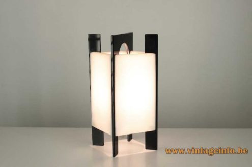 Square Acrylic Tramo Table Lamp 4