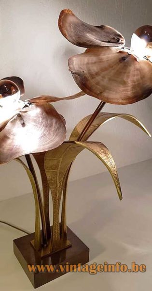 Willy Daro Flower Table Lamp 4