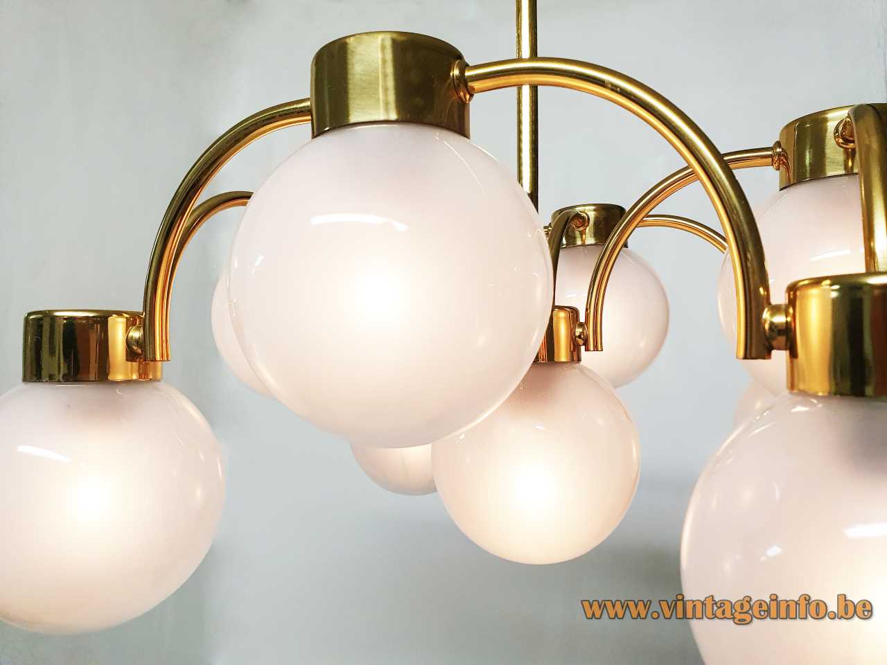 Boulanger opal globes chandelier curved brass rods 9 misty glass spheres 1970s Belgium 9 E14 sockets