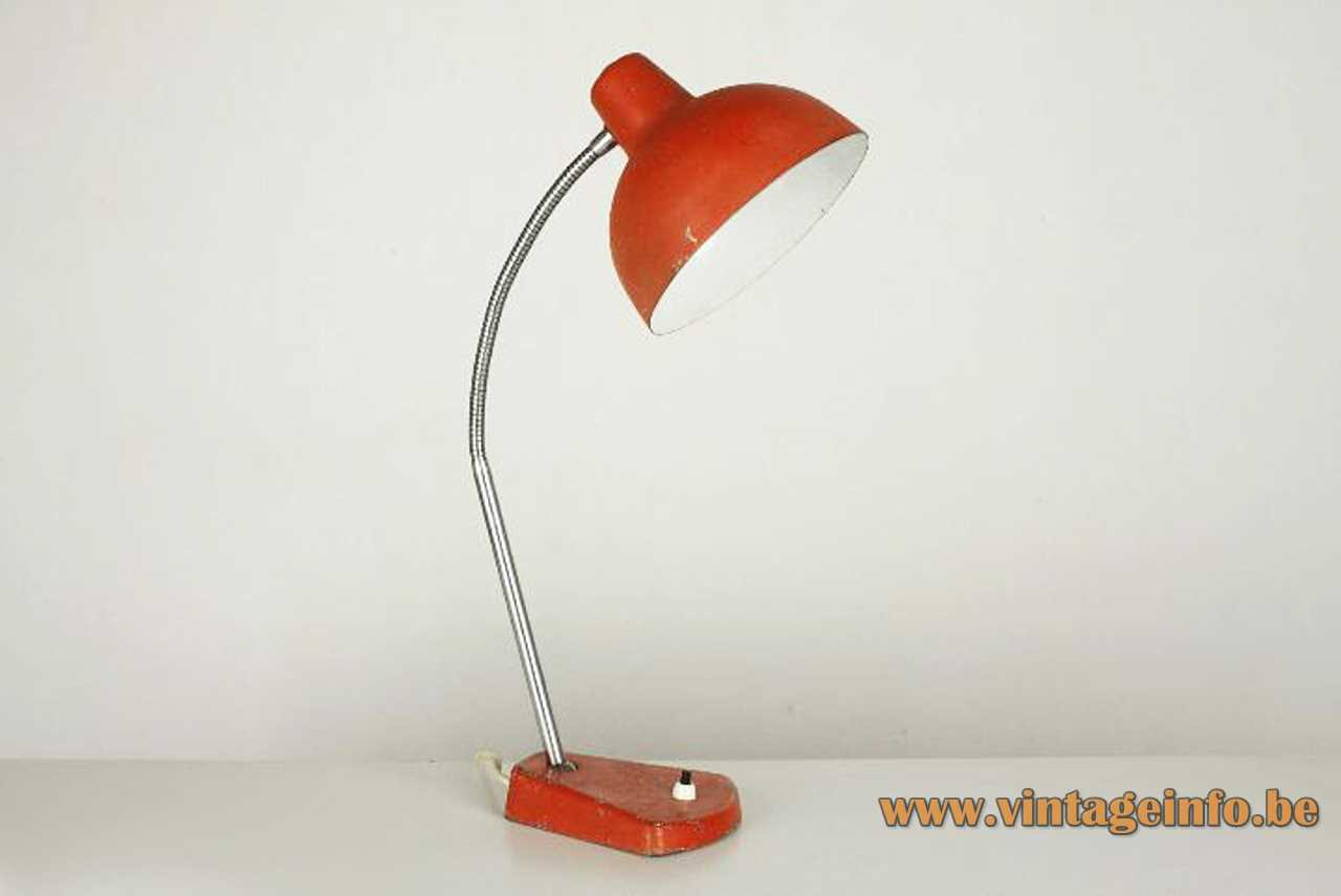 Aluminor metal desk lamp red iron base aluminium lampshade chrome rod & goose-neck 1960s 1970s France