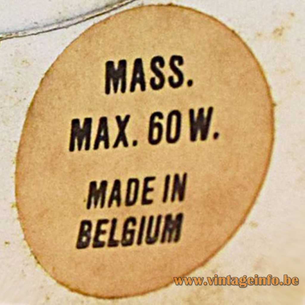 Massive label Mass. Max. 60 W. Made In Belgium