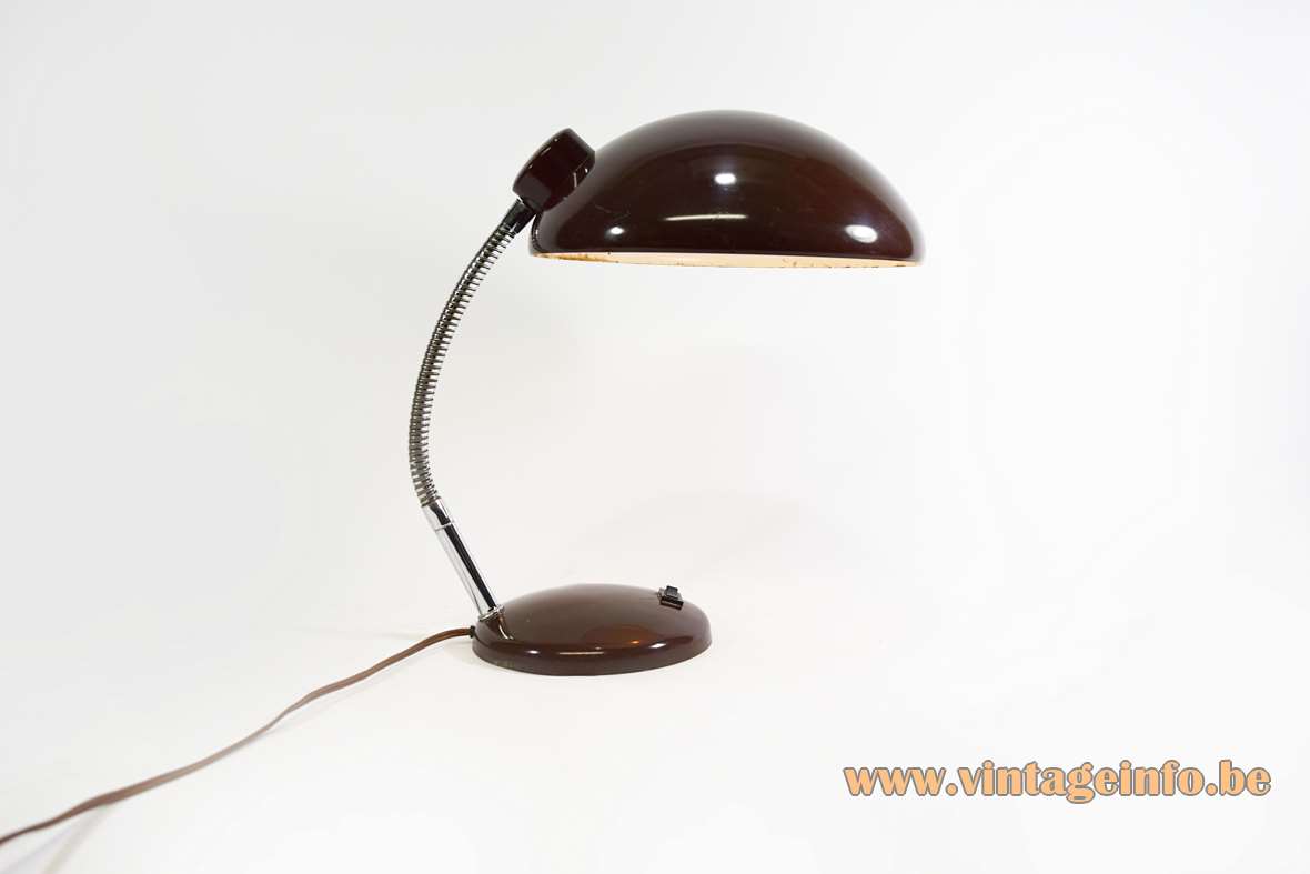1970s Bauhaus style desk lamp round base chrome gooseneck mushroom lampshade Massive Belgium art deco