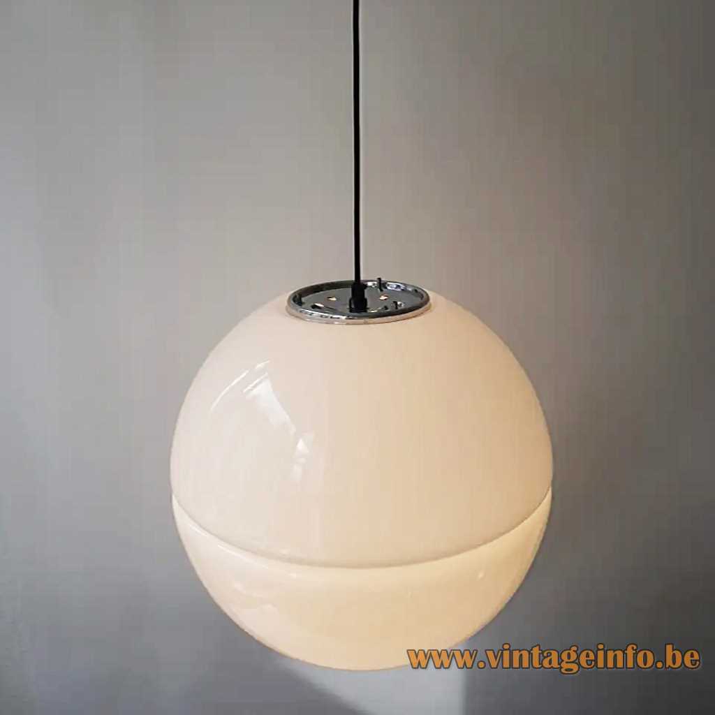 iGuzzini Sfera pendant lamp big white plastic globe lampshade 2 shells 1970s Harvey Guzzini Italy