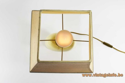 Le Dauphin Globe Table Lamp 5