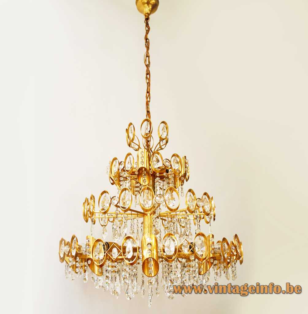 Palwa oval rings & crystal beads chandelier gilt metal frame round circles lampshade 1970s 1980s Germany