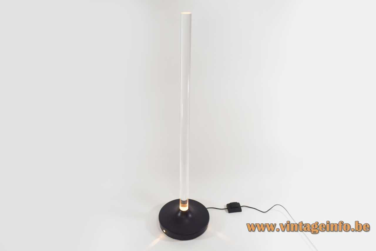 Plexiglass rod floor lamp round black metal base clear Lucid acrylic tube lampshade 1960s 1970s Italy