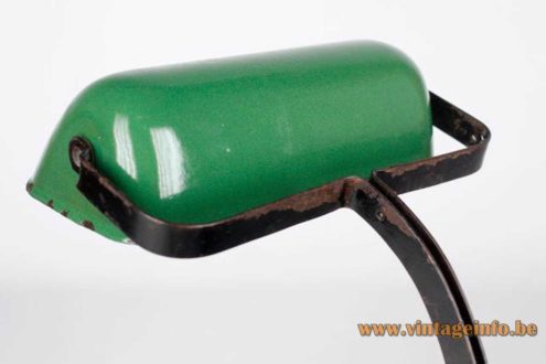 Viktoria Bankers Desk Lamp 3