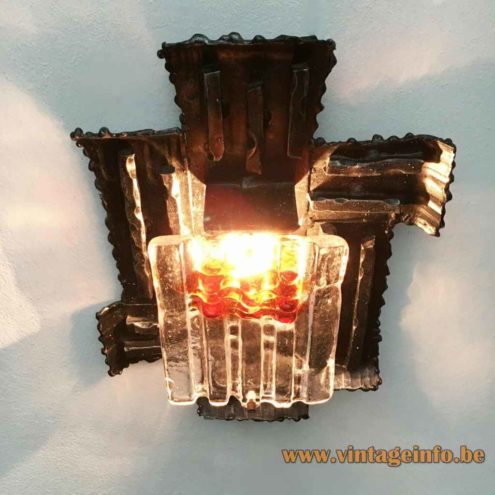 Brutalist Wrought Iron Wall Lamp 4