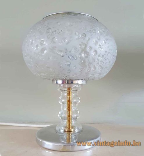 Doria Glass Globe Table Lamp 3