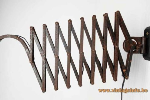 EGSA Scissor Wall Lamp 2