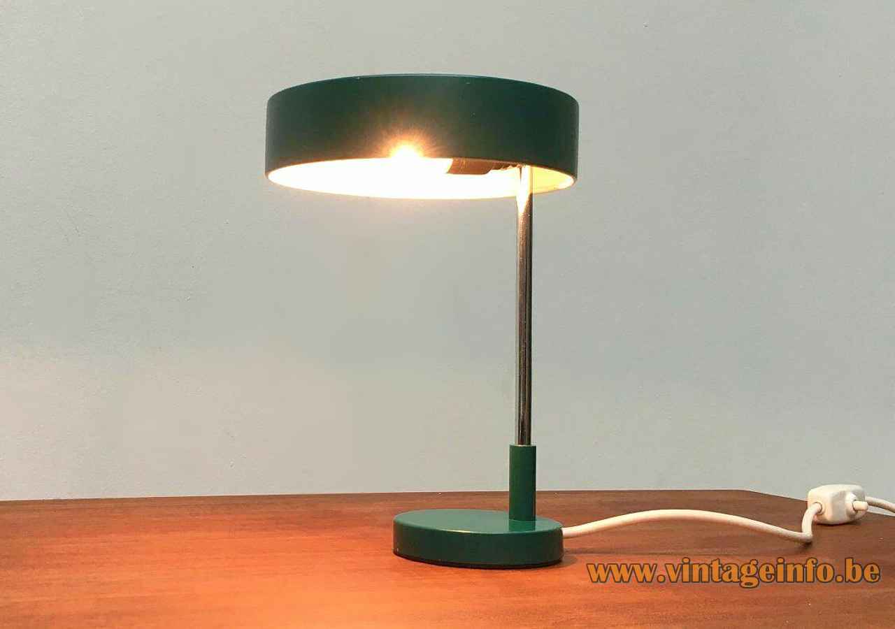Kaiser Leuchten desk lamp 6890 design: Klaus Hempel round green base & lampshade chrome rod 1960s 1970s