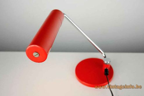 Hala Tube Desk Lamp 2
