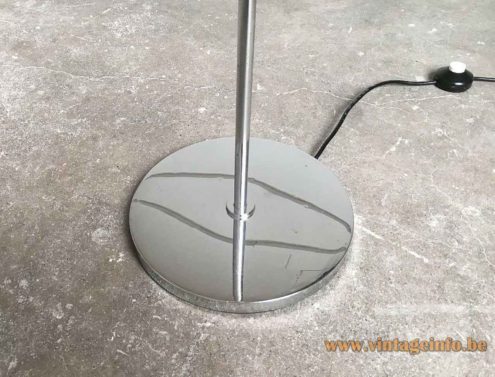 Hustadt Leuchten Smoked Globes Floor Lamp 3