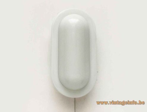 Peill Putzler Oval Wall Lamp 3