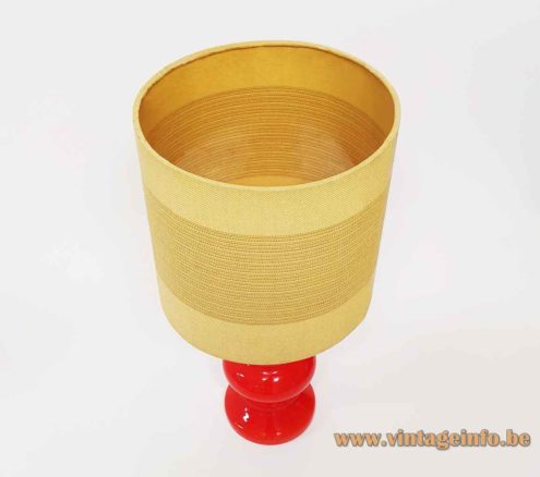 1970s Red Glass Table Lamp 3