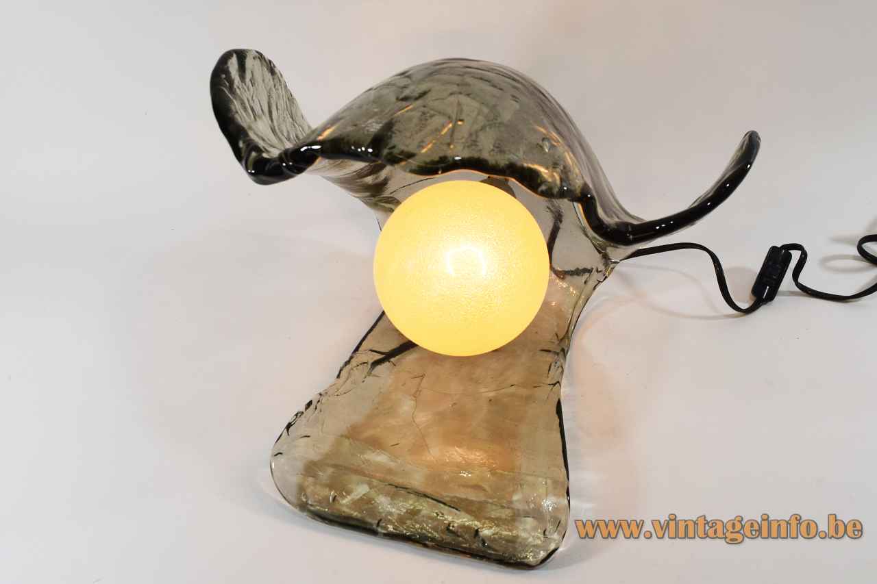  1970s manta table lamp grey-green hand blown glass lampshade sea La Murrina Murano Italy Toni Zuccheri