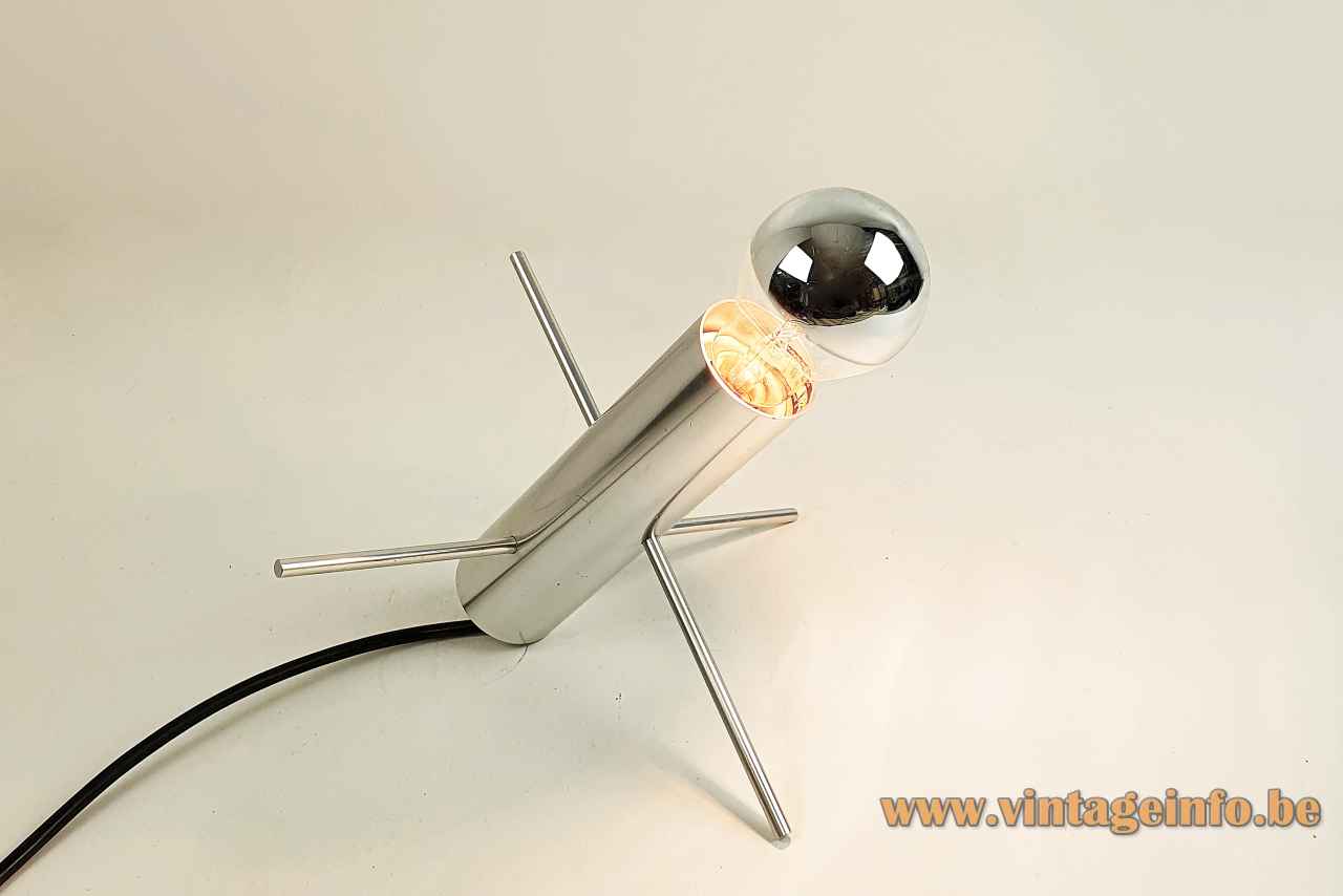 Raak Krekel table lamp cricket aluminium tube 2 metal rods 1960s design: Otto Wasch 1970s Netherlands