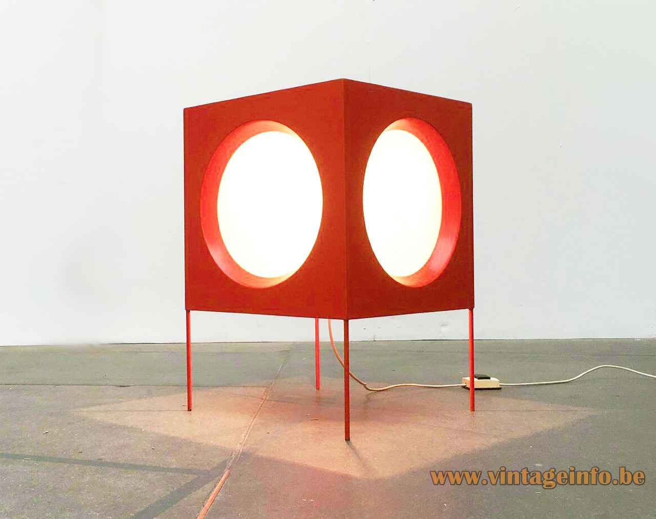 BAG Turgi cube floor lamp red metal lampshade 5 round white opal diffusers 1960s 1970s Switzerland